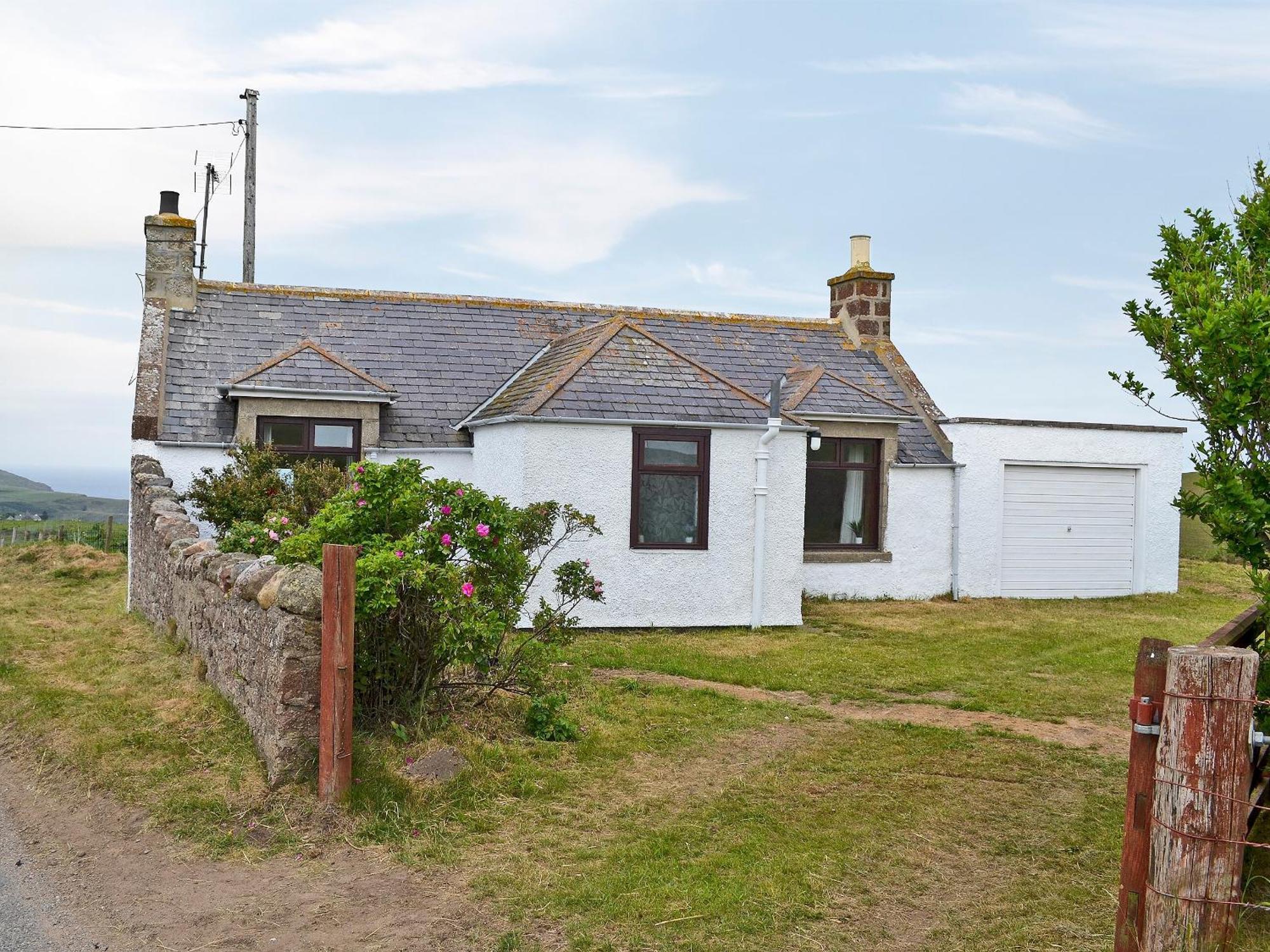 Mains Of Auchmedden Cottage Pennan Εξωτερικό φωτογραφία